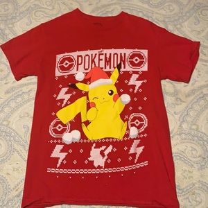 Pokemon Pikachu Santa hat T-Shirt size Small